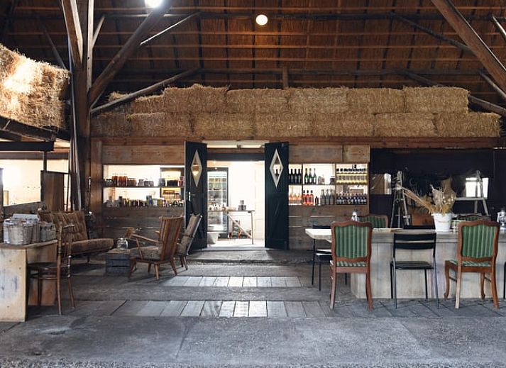 Privater Whirlpool im Ferienhaus in Echtenerbrug, Friesische Seen.