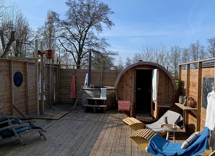 Verblijf 100208 - Vakantiewoning Tjeukemeer - Vakantiehuis in Delfstrahuizen