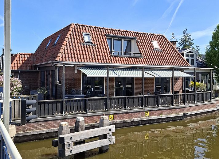 Unterkunft 100217 • Ferienhaus Tjeukemeer • Sfeervol en ruim ingericht 10 persoons vakantiehuis aan het