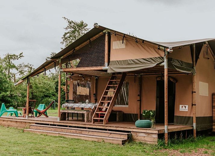 Verblijf 100223 - Vakantiewoning Tjeukemeer - Vakantiehuis Kampari - Luxe Safaritent - De Jungle