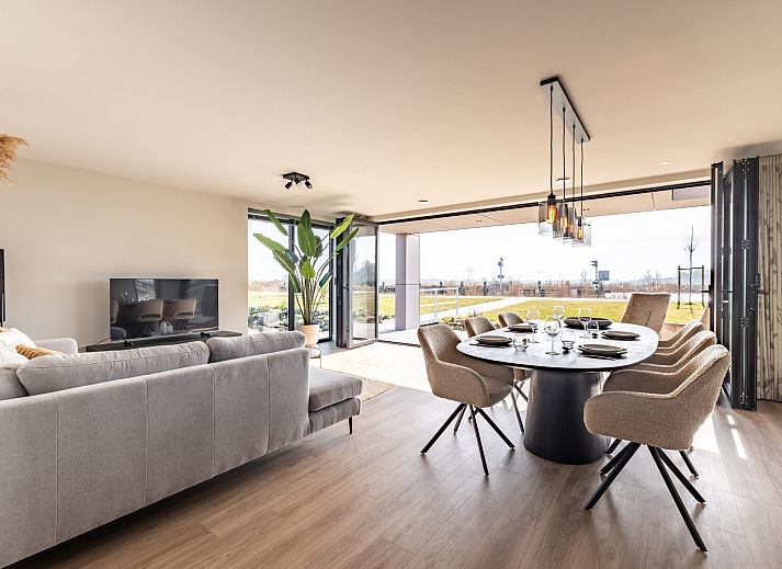 Stilvolles ueres eines freistehenden Hauses in Follega, Tjeukemeer, Friesische Seen.