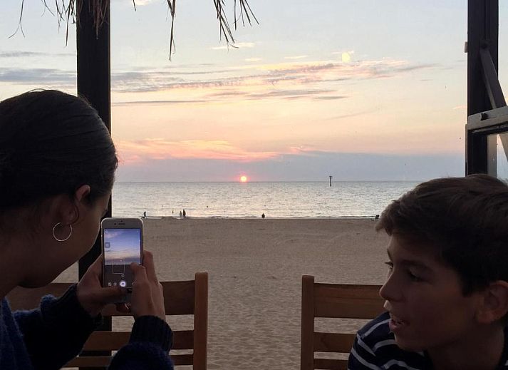 Modern bathroom with shower in Bed & Breakfast Zeeland, Noordwelle, Schouwen-Duiveland.
