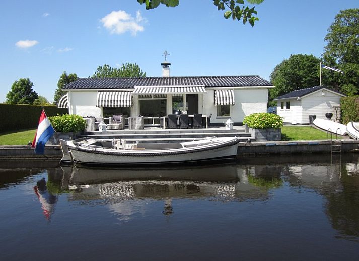 Verblijf 110202 • Vakantiewoning Langweerderwielen • River Side