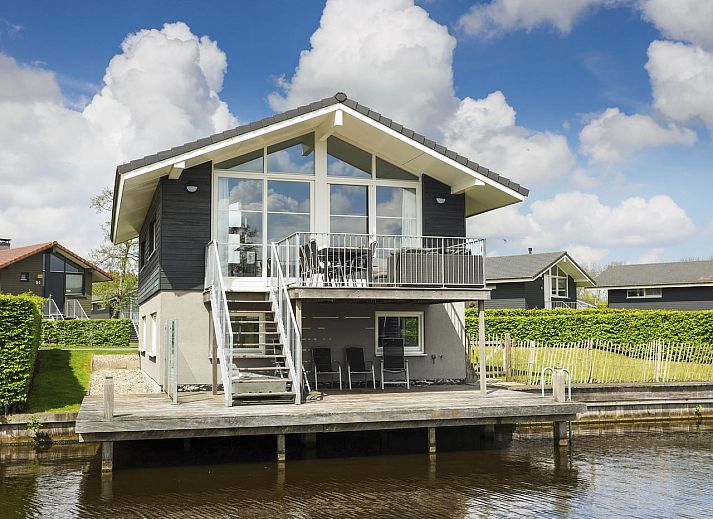 Guest house 120207 • Bungalow Sneekermeer • Waterpark Sneekermeer | 8-persoons woning | 8C 