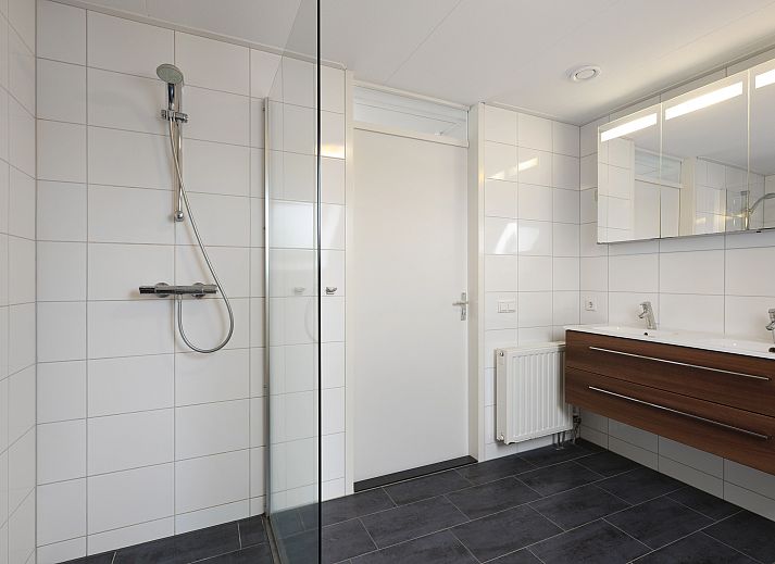 Unterkunft 120220 - Bungalow Sneekermeer - Waterpark Terherne | 4-6-persoons waterwoning - Buitenvaart 
