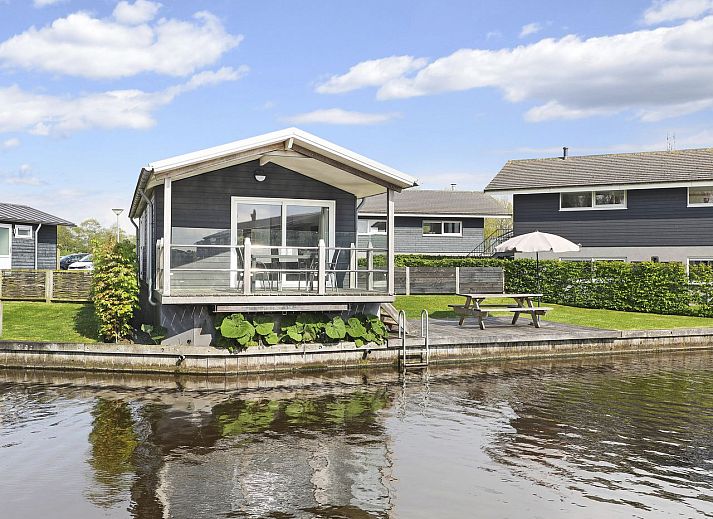 Guest house 120226 • Bungalow Sneekermeer • Waterpark Sneekermeer | 2-4-persoons chalet | 2-4C 