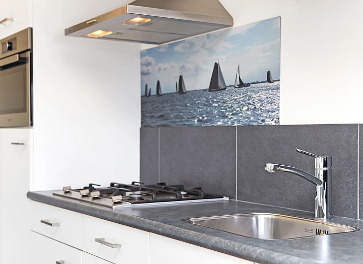 Guest house 120226 - Bungalow Sneekermeer - Waterpark Sneekermeer | 2-4-persoons chalet | 2-4C