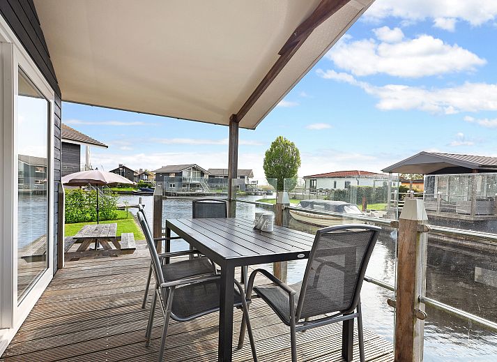 Guest house 120226 - Bungalow Sneekermeer - Waterpark Sneekermeer | 2-4-persoons chalet | 2-4C