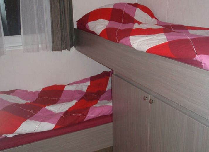 Veranda of Cottage in Terherne overlooking green fields, located in Sneekermeer, Frisian lakes.