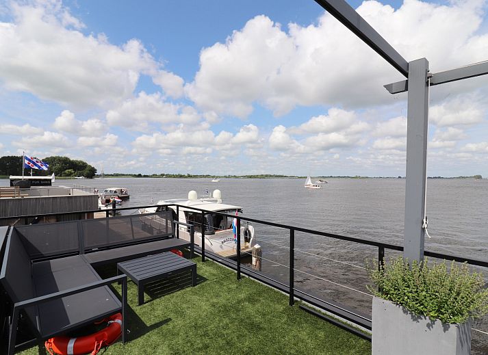 Verblijf 120602 - Vakantiewoning Sneekermeer - Houseboat «Kohlenpott»