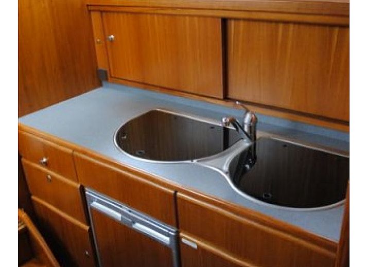 Verblijf 120704 - Boot Fluessen - Anita Pedro Levanto