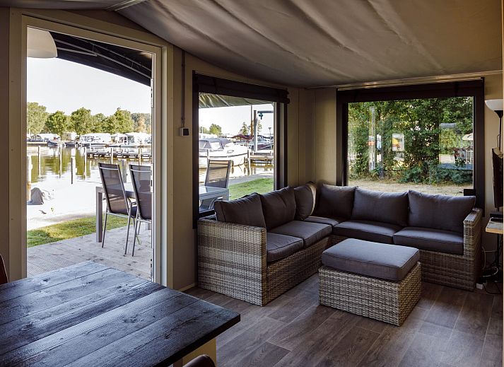 Guest house 120742 - Tent house Sneekermeer - Tentvilla de Potten