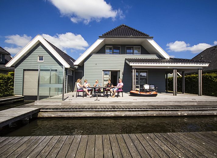 Guest house 120743 - Holiday property Sneekermeer - Villa de Goudplevier - 6 persoons villa met serre