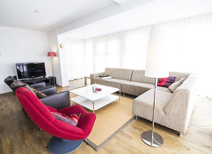 Guest house 120743 - Holiday property Sneekermeer - Villa de Goudplevier - 6 persoons villa met serre