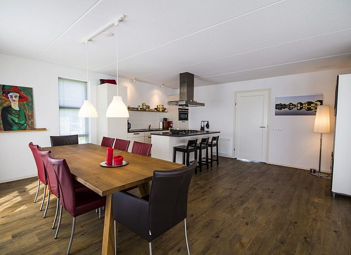 Guest house 120743 - Holiday property Sneekermeer - Villa de Goudplevier - 6 persoons villa met serre