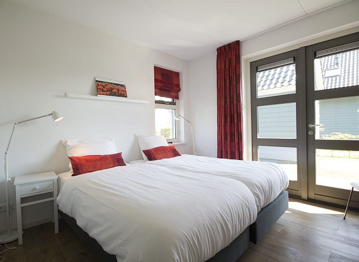 Guest house 120743 - Holiday property Sneekermeer - Villa de Goudplevier - 6 persoons villa met serre