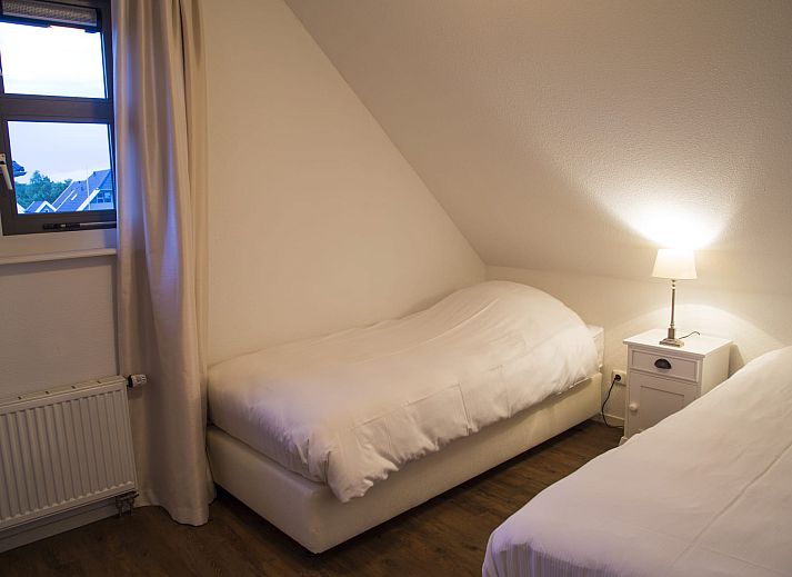 Guest house 120743 - Holiday property Sneekermeer - Villa de Goudplevier - 6 persoons villa met serre