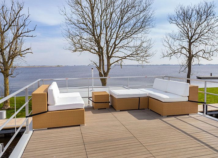 Guest house 120763 - Holiday property Sneekermeer - Vakantiehuis HouseBoat MeerRand