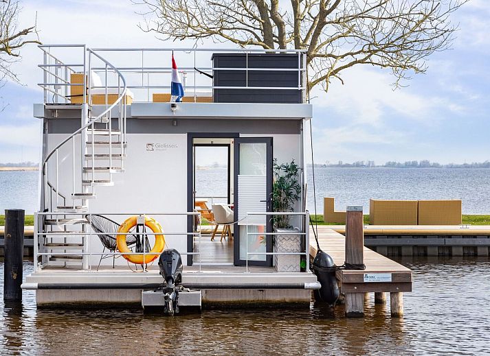 Guest house 120763 - Holiday property Sneekermeer - Vakantiehuis HouseBoat MeerRand