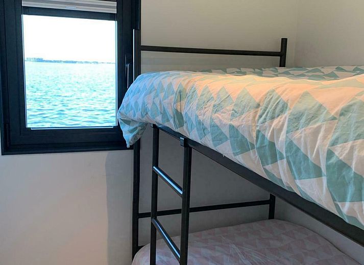 Verblijf 120774 - Vakantiewoning Sneekermeer - Houseboat Earrebarre