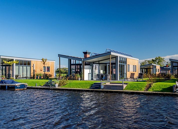 Guest house 121226 • Holiday property Sneekermeer • Knilles aan het water