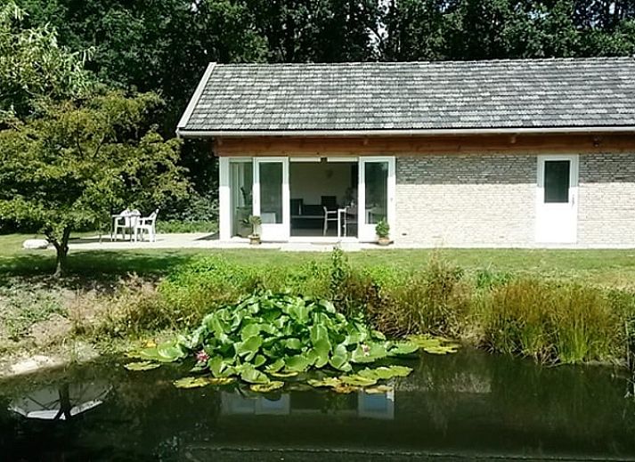 Guest house 130105 - Holiday property Bergumermeer - Vakantiehuis in Burgum