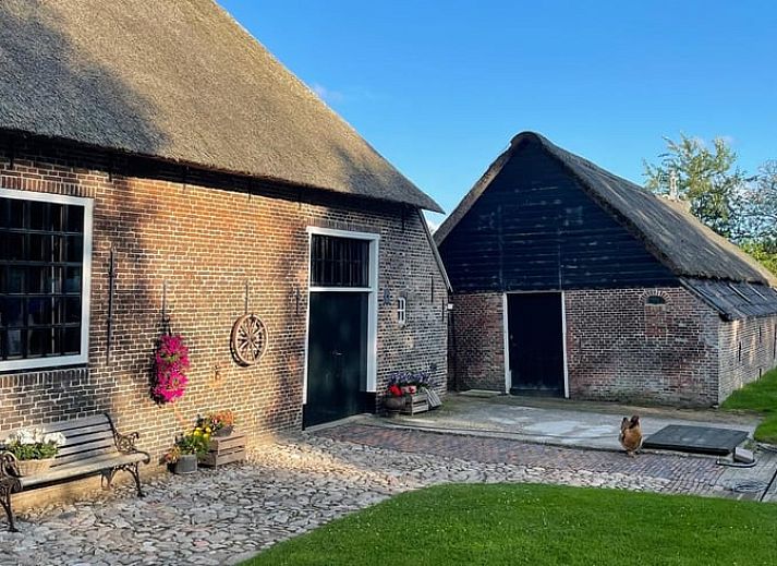 Guest house 130307 - Holiday property Bergumermeer - Huisje in Sumar