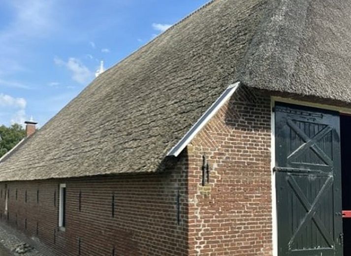 Guest house 130307 - Holiday property Bergumermeer - Huisje in Sumar