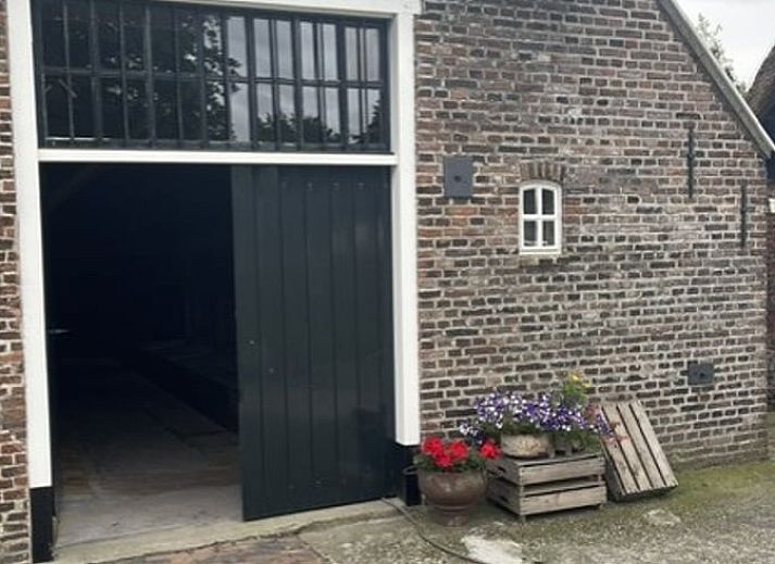 Guest house 130307 - Holiday property Bergumermeer - Huisje in Sumar