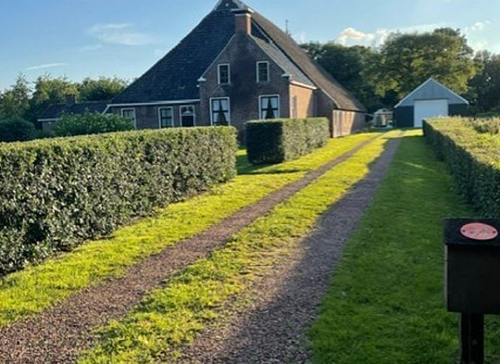 Guest house 130307 - Holiday property Bergumermeer - Huisje in Sumar