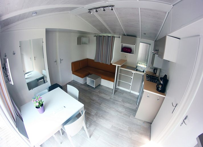 Verblijf 130312 • Vakantiewoning Bergumermeer • FR036
