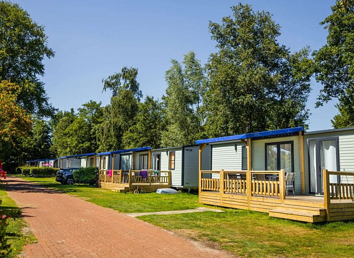 Verblijf 130324 • Vakantiewoning Bergumermeer • Lodge XL - comfort