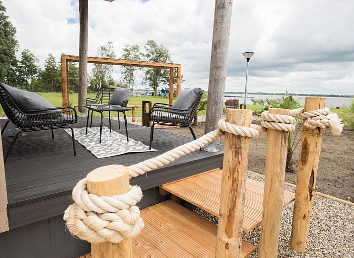 Verblijf 130326 - Vakantiewoning Bergumermeer - Waterlodge type 1