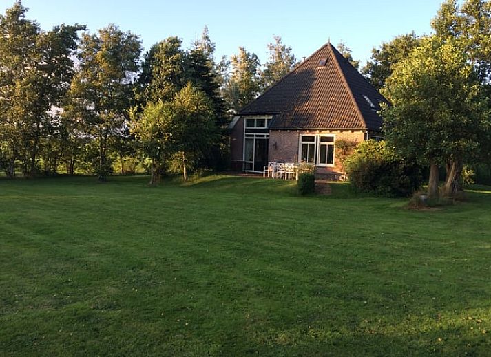 Esszimmer im Ferienhaus in De Veenhoop, gemuetliches Ferienhaus in Alde Feanen, Friesische Seen.