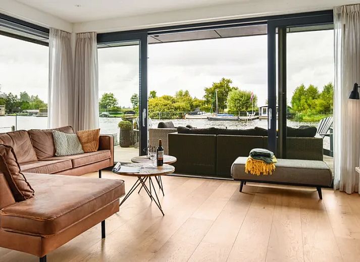 Unterkunft 140306 - Bungalow Princehof/Alde feanen - 10-persoons waterwoning | 10CE