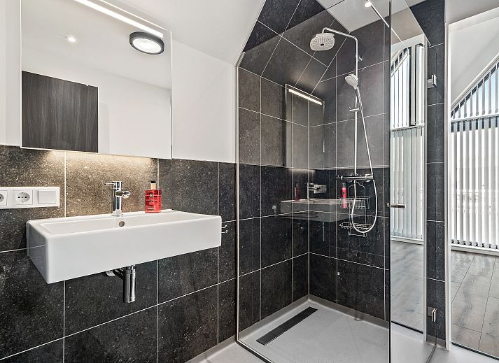 Verblijf 140321 - Bungalow Princehof/Alde feanen - 6-persoons waterwoning | 6CE