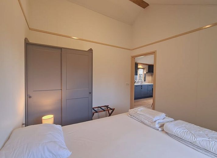 Stimmungsvolle Abendbeleuchtung im Ferienhaus in De Veenhoop, in der Ruhe des Princehofs gelegen.