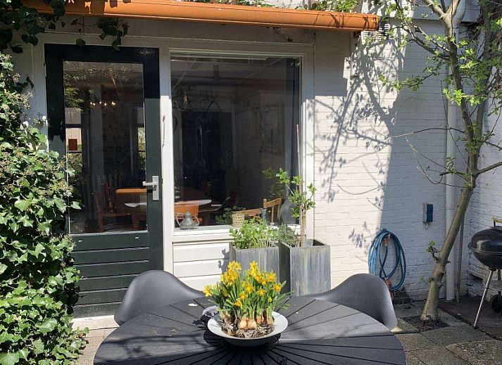 Geniet van fietsen rondom De Thuiskamer in Grou, Friesland. Ontdek het Friese platteland vanuit deze comfortabele vakantieaccommodatie.