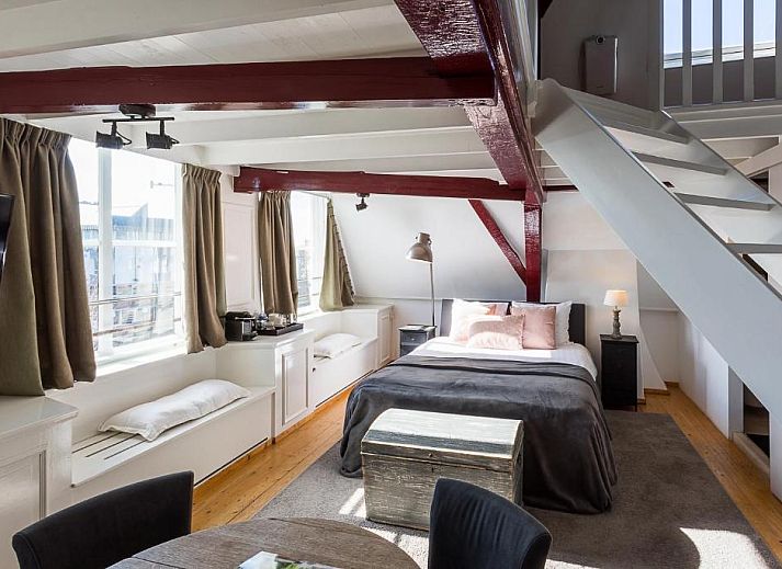 B&B Parijs aan de Kaai in Middelburg, elegant historisch pand in Zeeland.