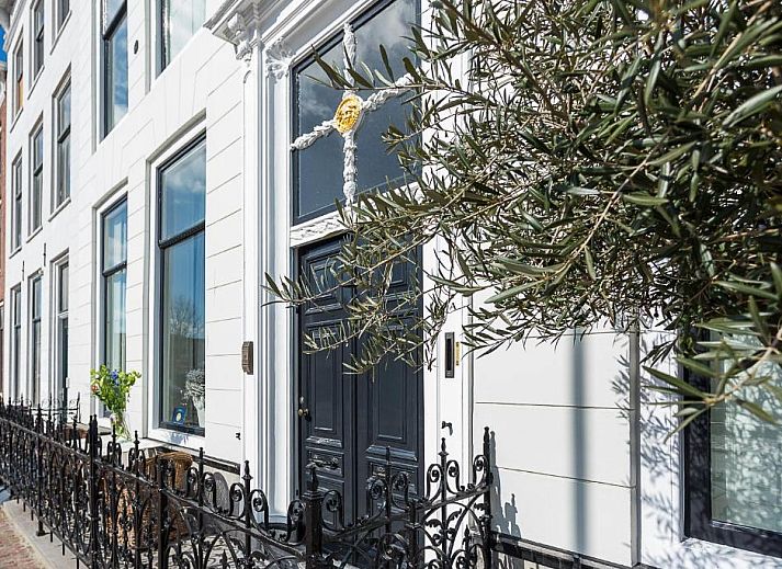 B&B Parijs aan de Kaai in Middelburg, elegant historisch pand in Zeeland.