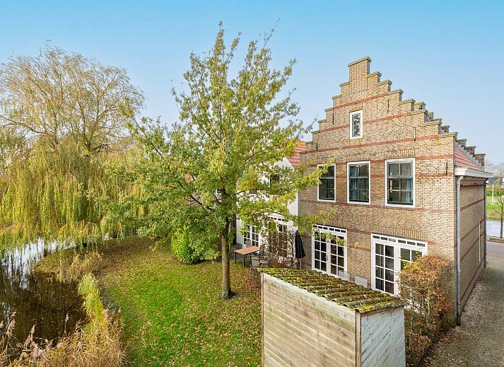 Guest house 1605183 - Holiday property Lauwersmeer - Geschakelde woning in Anjum