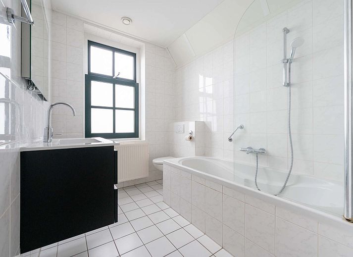 Guest house 1605183 - Holiday property Lauwersmeer - Geschakelde woning in Anjum