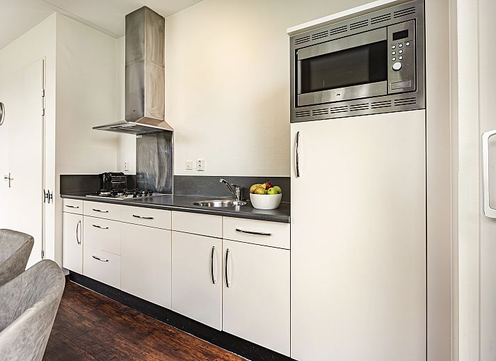 Guest house 1605196 - Bungalow Lauwersmeer - Esonstad | 4-persoons woning - Waterwoning | 4L2