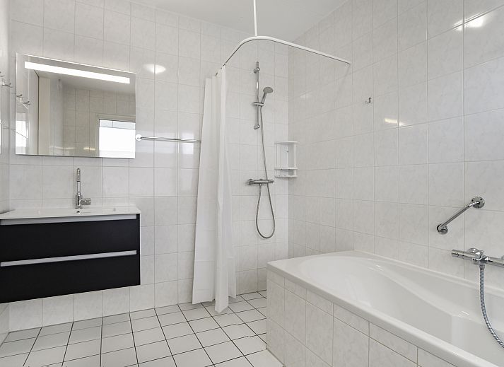 Verblijf 1605208 - Bungalow Lauwersmeer - Esonstad | 6-persoons woning - Torenwoning | 6D3