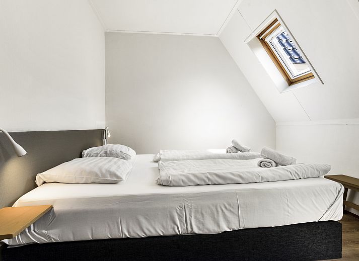 Plattegrond van Esonstad 12-persoons woning in Anjum, Lauwersmeer, met ruime eetkamer en comfortabele woonruimte.