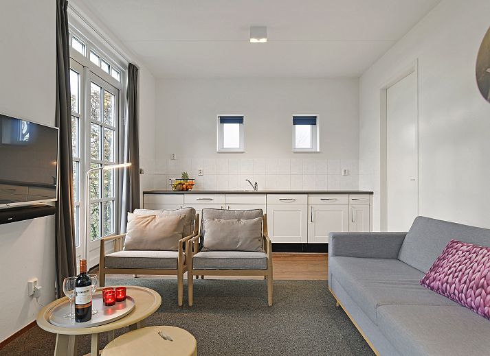 Plattegrond van Esonstad 12-persoons woning in Anjum, Lauwersmeer, met ruime eetkamer en comfortabele woonruimte.