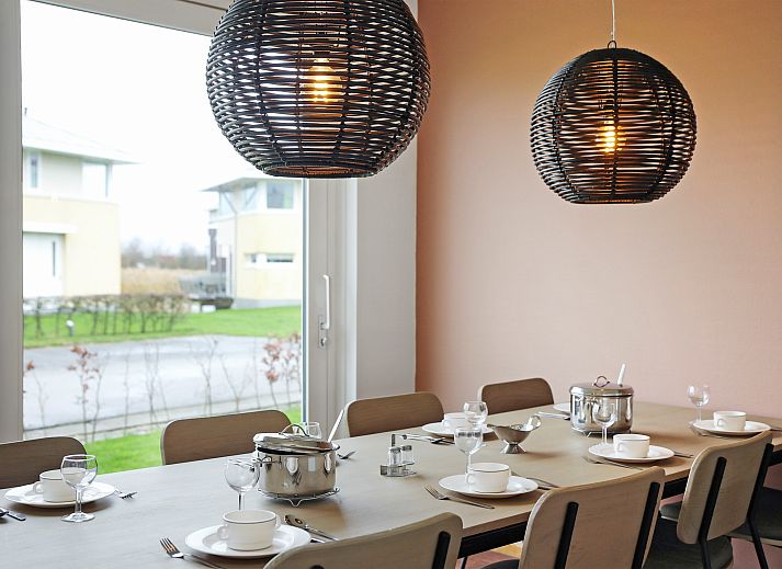 Grundriss der 8-Personen-Ferienwohnung 8E3 in Esonstad in Anjum, Lauwersmeer, mit geraeumigen Schlafzimmern und einem modernen Badezimmer - ein ideales Ferienhaus.
