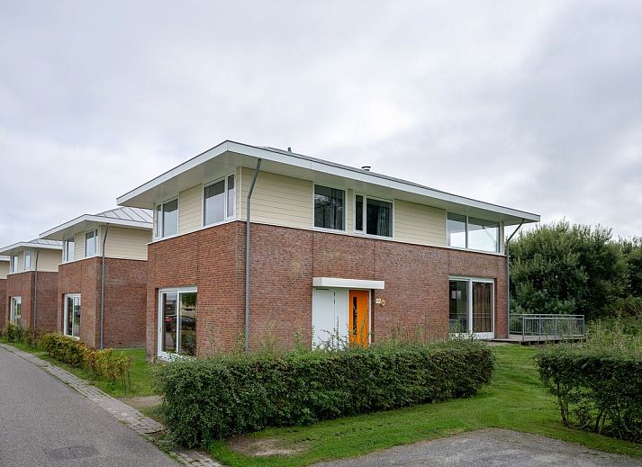 Guest house 160523 • Bungalow Lauwersmeer • Esonstad | 8-persoons woning | 8E3 