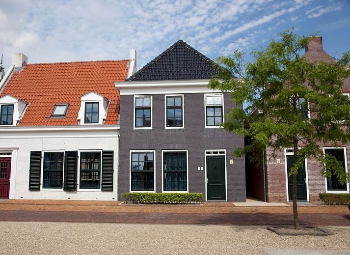Guest house 160525 • Bungalow Lauwersmeer • Esonstad | 4-persoons woning | 4B2 