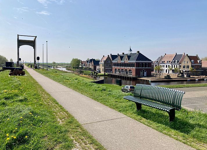 Verblijf 160596 - Vakantiewoning Lauwersmeer - Vakantiehuis Chalet Ufergrundstück mit eigenem Angelplatz